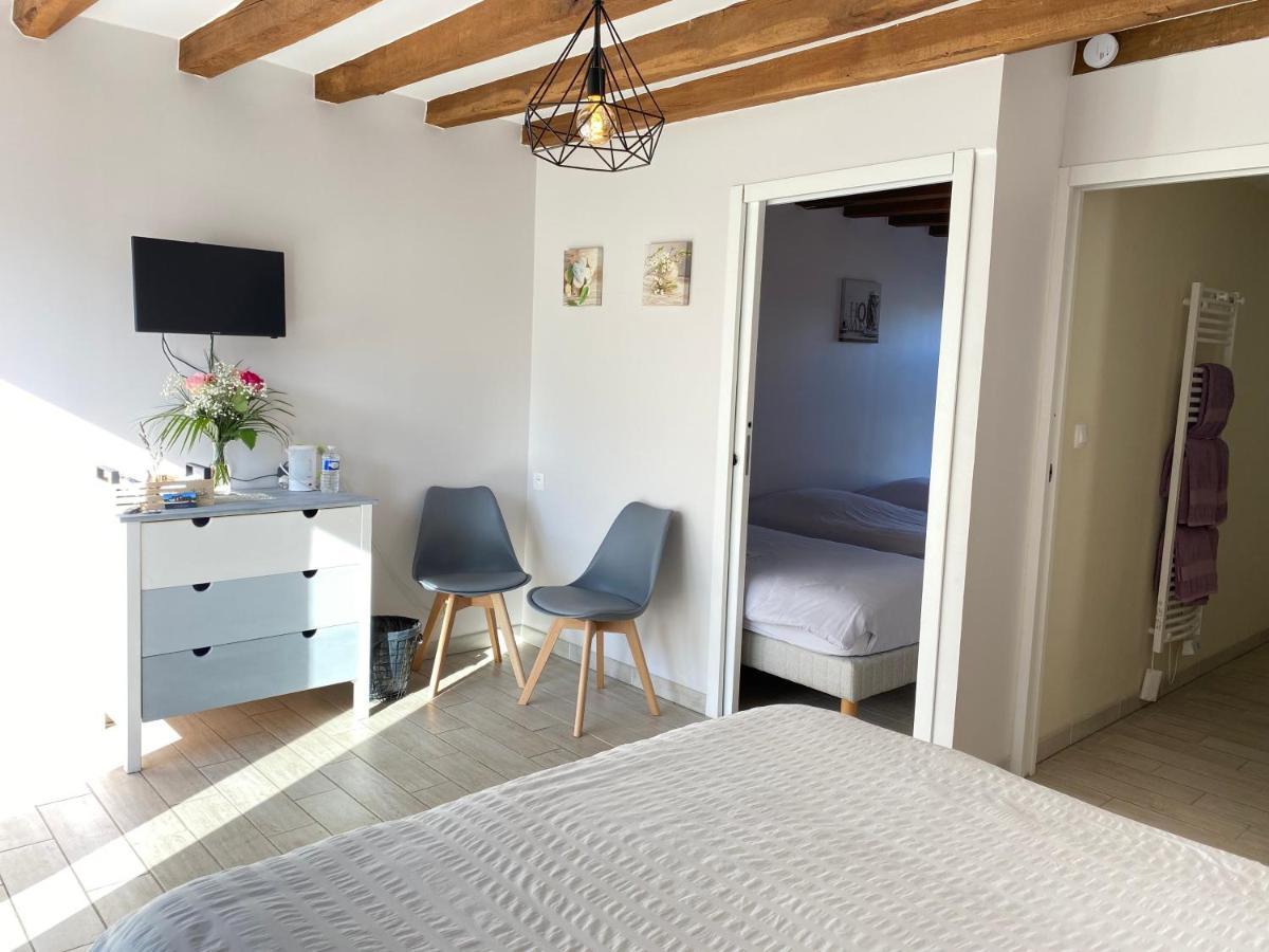 Les Mariniers Chambres D'Hotes -Guest House - Bain Nordique En Option Mareuil-sur-Cher Exterior photo